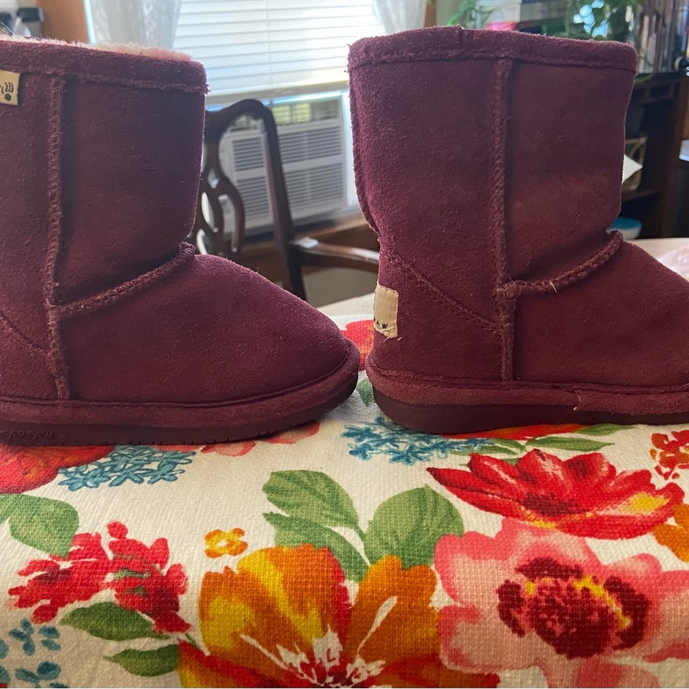 BearPaw Burgundy Suede Boots